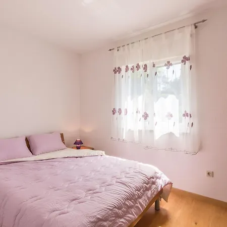 Mit Privatem Pool By Interhome Vakantiehuis *